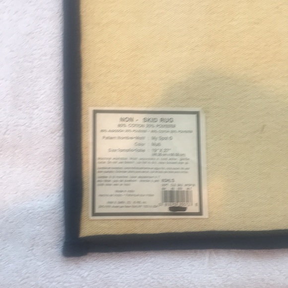 Pet Accent Rug - Picture 11 of 14